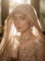 Bride_wearing_veil_and_jewelry_202608301316